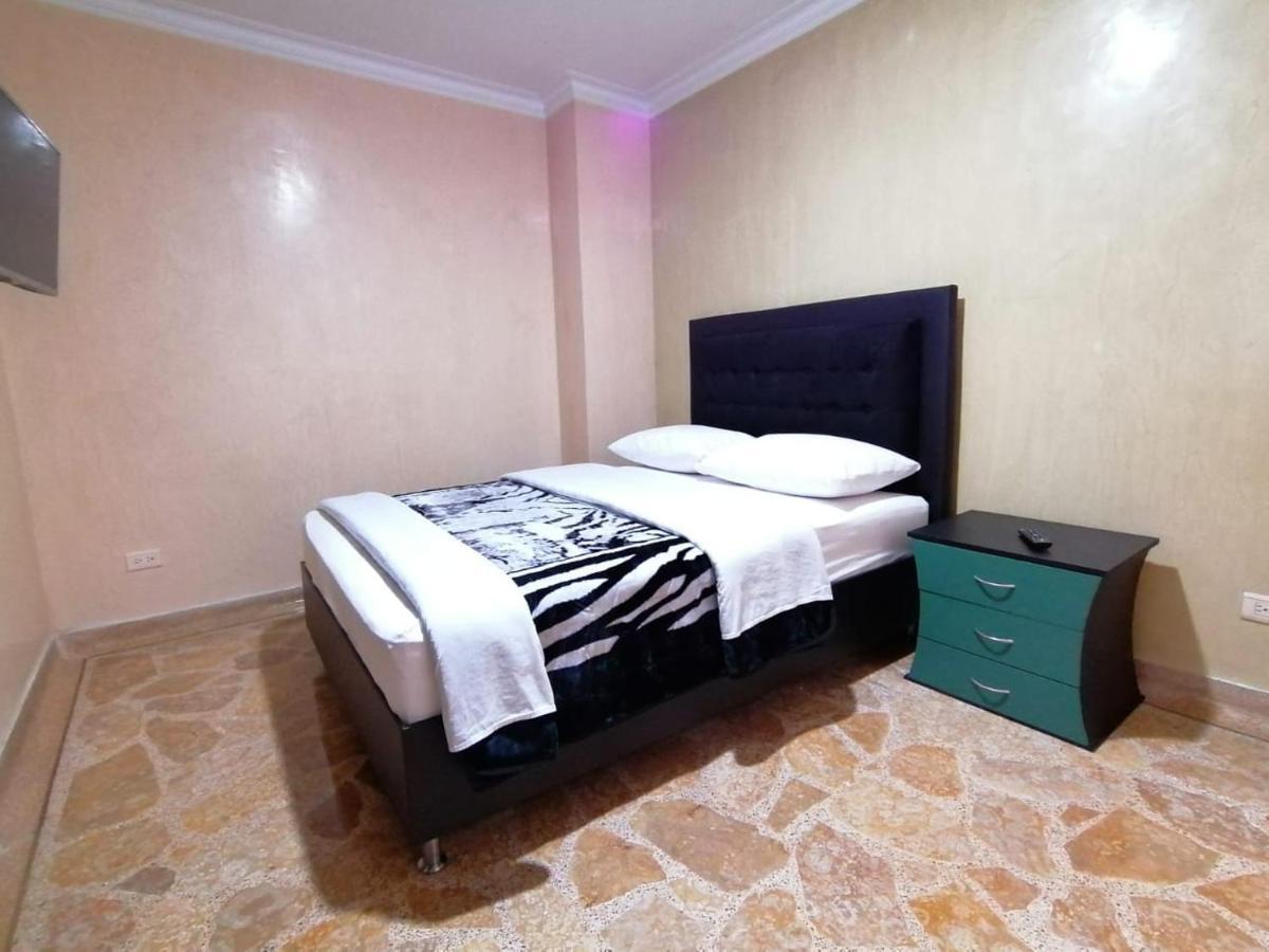 Hotel Golden Suite Pereira Exterior foto